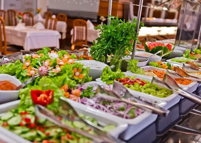 Evrika Club リゾート サニービーチ