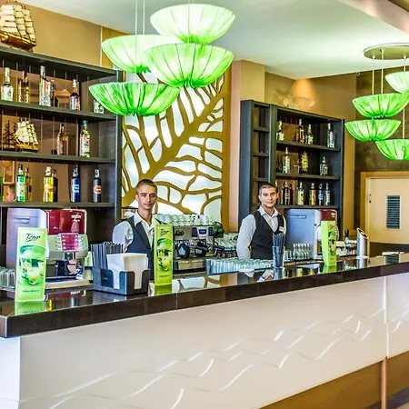 Evrika Club Θέρετρο 4*