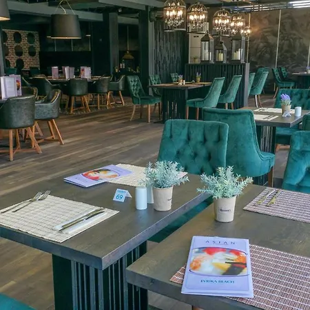 Evrika Club Σάνι Μπιτς