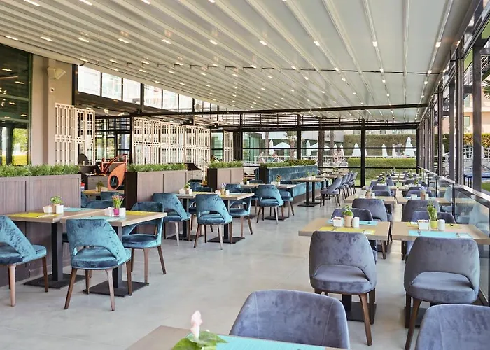 Evrika Club 4* סאני ביץ'