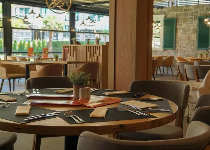 אתר נופש Evrika Club 4*